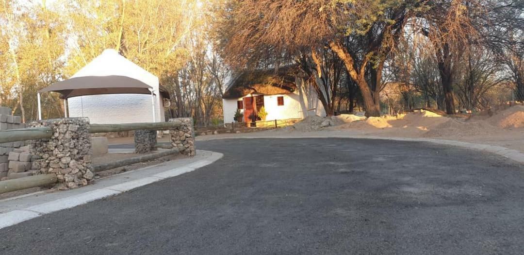 Nooitgedacht Self Catering Cc Apartment Okahandja Exterior photo